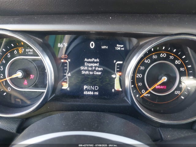 1C4HJXDG6KW646305 Jeep 2019