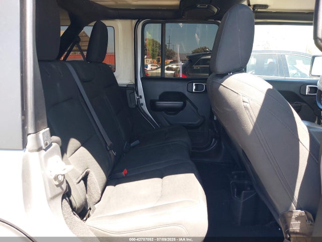 1C4HJXDG6KW646305 Jeep 2019