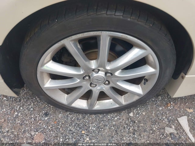 3LN6L2G92GR625118 Lincoln 2016