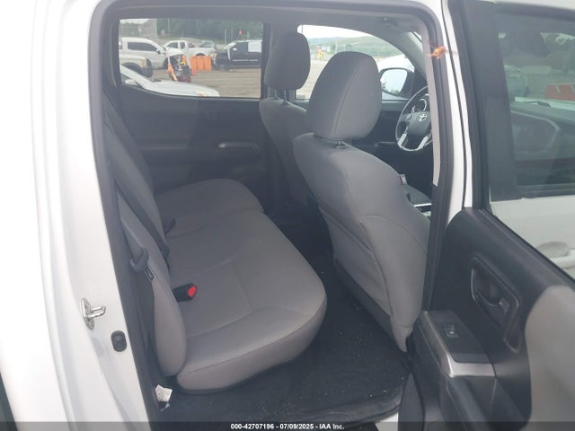 5TFAX5GN1KX136629 Toyota 2tr-fe