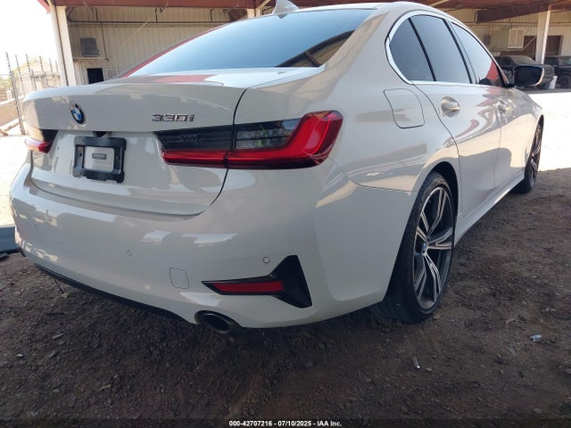 3MW5R1J08L8B09720 BMW 330I