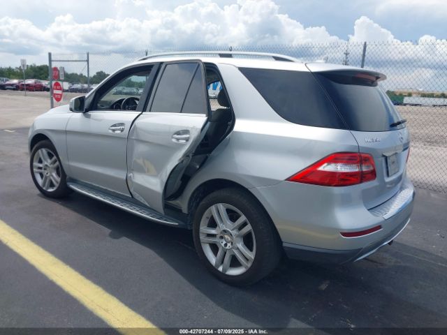 2013 MERCEDES-BENZ ML 350 4JGDA5JB4DA229675 Photo 2