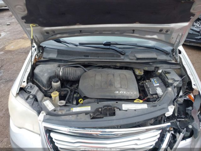 2011 CHRYSLER TOWN & COUNTRY 2A4RR5DG3BR624976 Photo 9