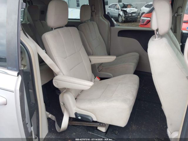 2011 CHRYSLER TOWN & COUNTRY 2A4RR5DG3BR624976 Photo 7