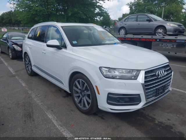 2017 AUDI Q7 WA1VAAF74HD008517