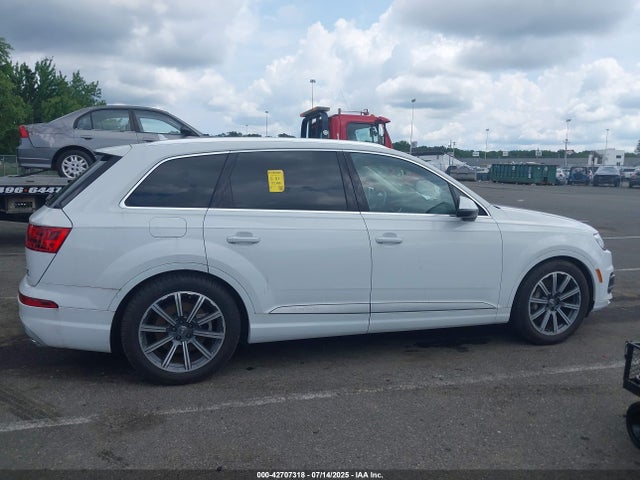 WA1VAAF74HD008517 Audi Q7