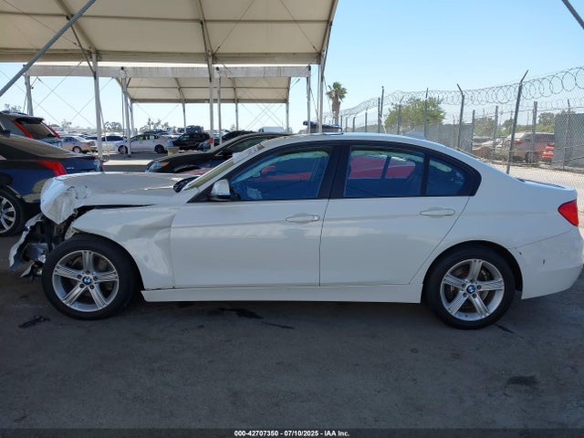 BMW 2015 2015 WBA3C1C52FP852770 Image 13