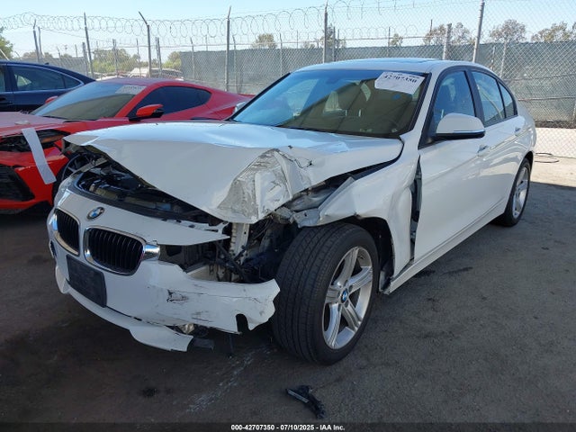 BMW 2015 2015 WBA3C1C52FP852770 Image 2