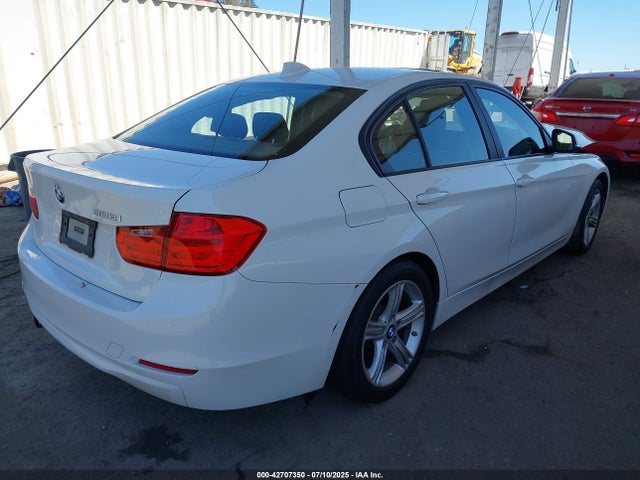 BMW 2015 2015 WBA3C1C52FP852770 Image 4