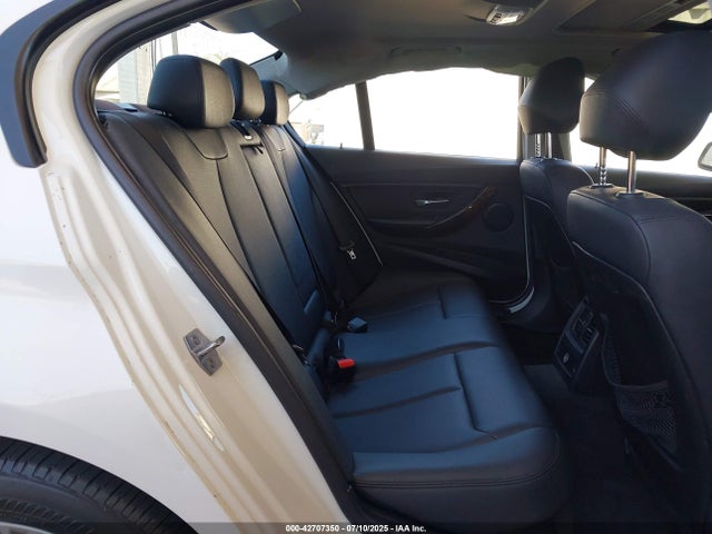 BMW 2015 2015 WBA3C1C52FP852770 Image 8