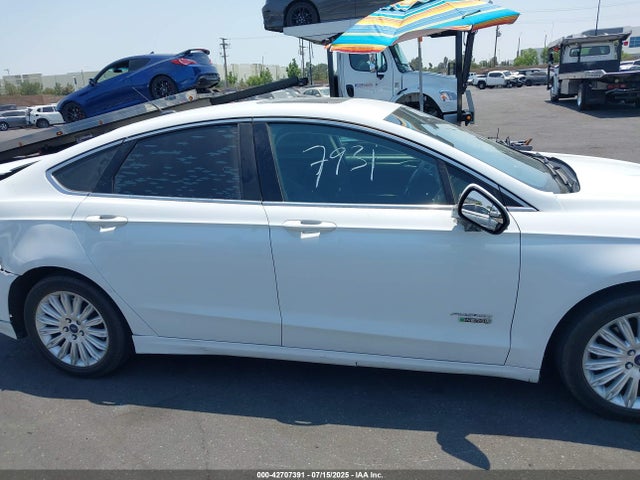 Ford 2016 2016 3FA6P0PU2GR194948 Image 14