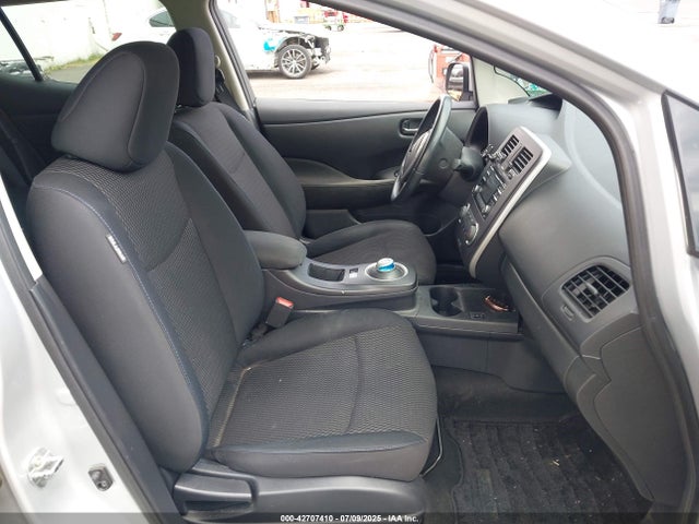 1N4AZ0CP5FC308152 Nissan Leaf