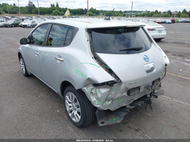 1N4AZ0CP5FC308152 Nissan Leaf