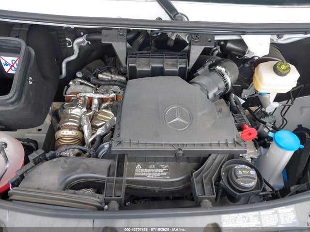 W1Y5NCHY8RT189202 Mercedes-Benz om654