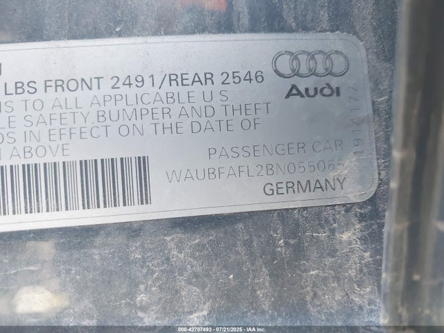 2011 AUDI A4 WAUBFAFL2BN055065 Photo 8