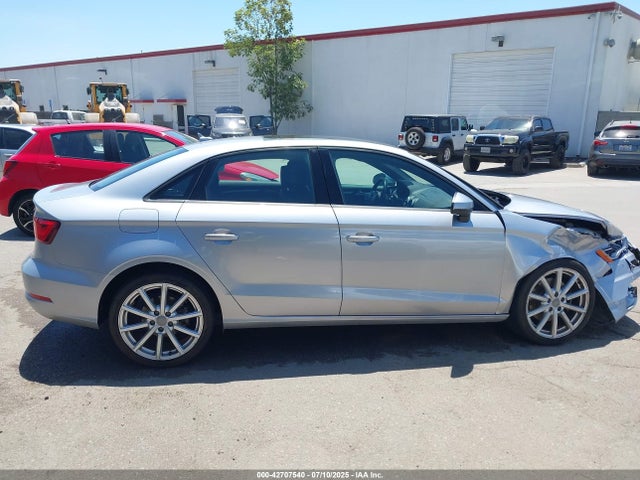 Audi 2016 2016 WAUA7GFF1G1031747 Image 13