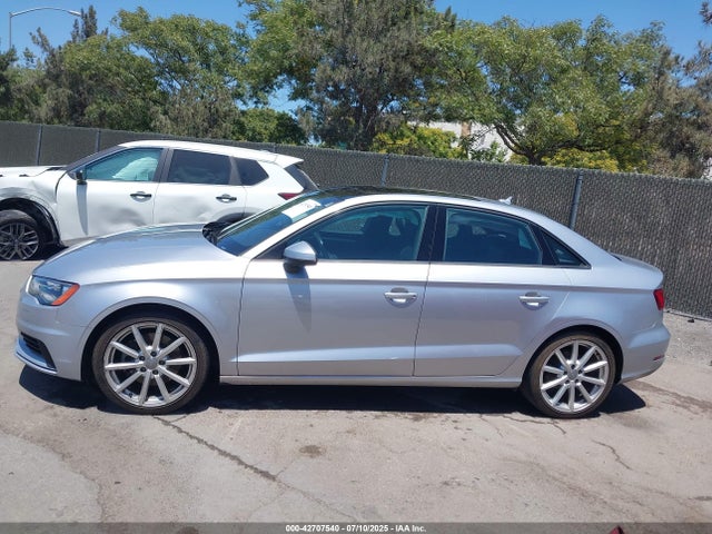 Audi 2016 2016 WAUA7GFF1G1031747 Image 14