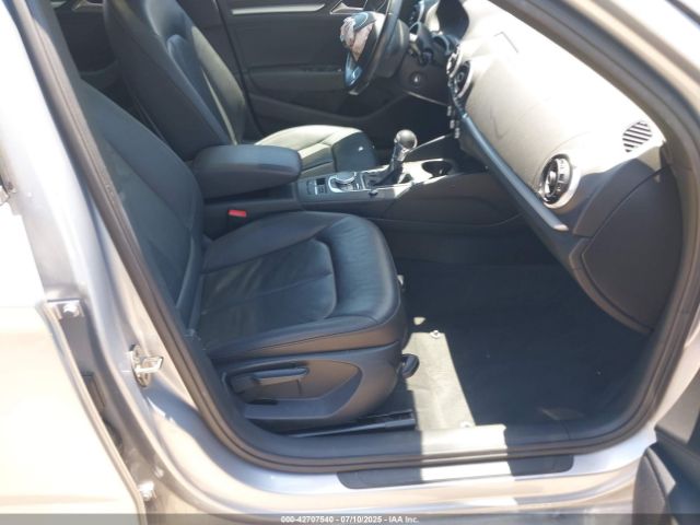 2016 AUDI A3 WAUA7GFF1G1031747 Photo 4