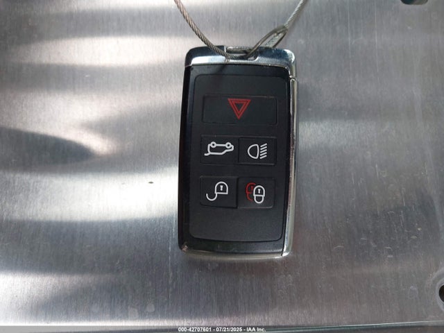 SALEJ7RX6N2098533 Land Rover aj120