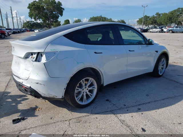 2023 TESLA MODEL Y 7SAYGDEEXPA038907 Photo 3