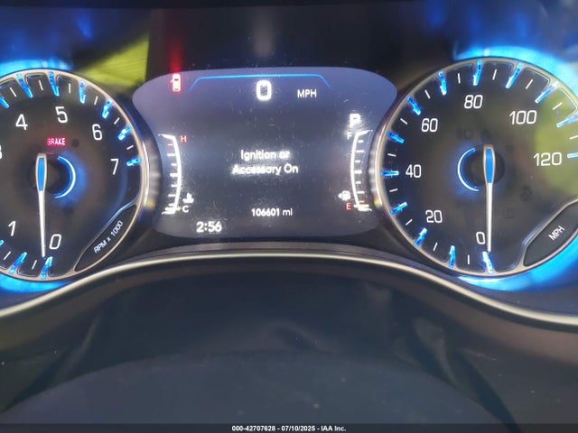 2C4RC1EG6JR291864 Chrysler 2018