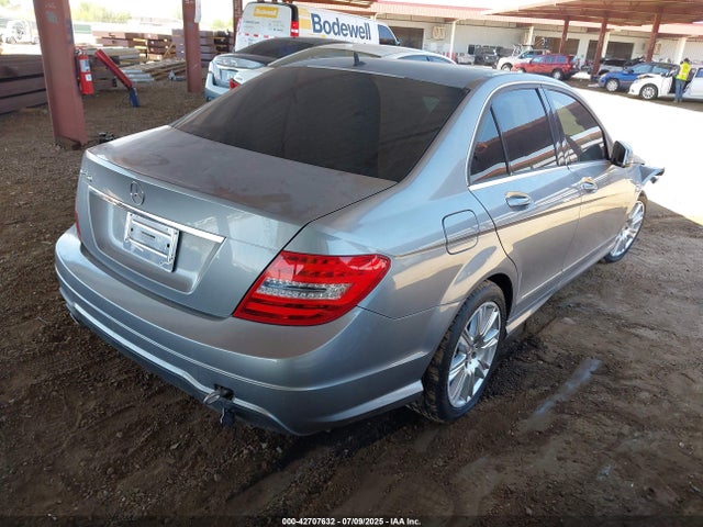 WDDGF4HB8EA960507 Mercedes-Benz C-Class