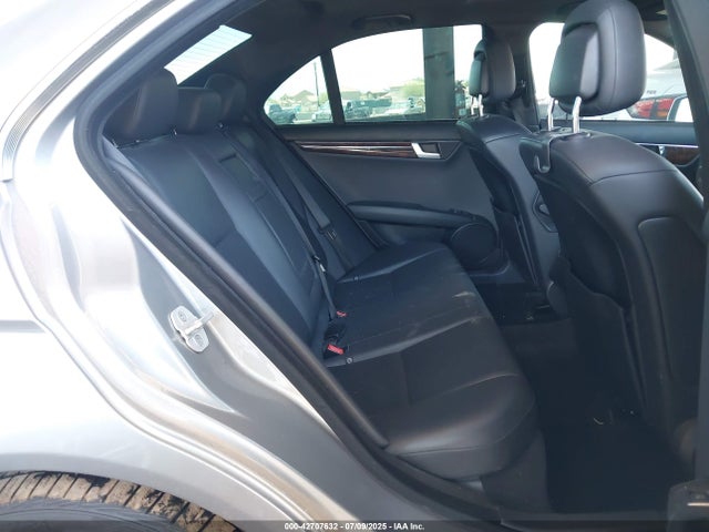WDDGF4HB8EA960507 Mercedes-Benz C-Class
