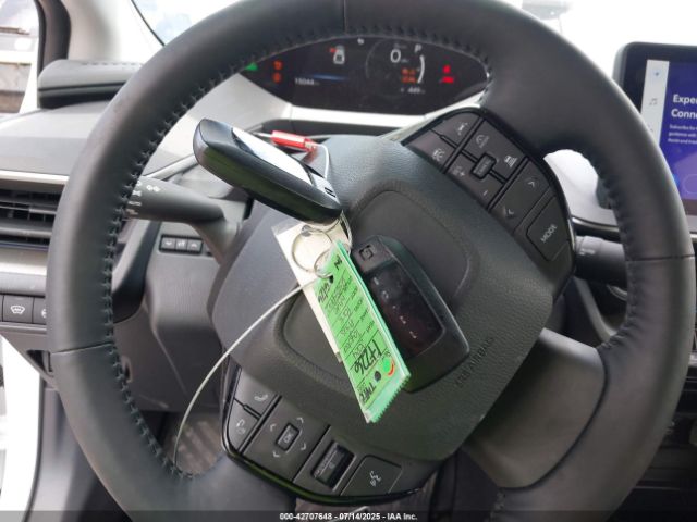 2024 TOYOTA PRIUS JTDACAAU3R3034772 Photo 10