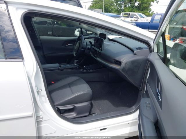 2024 TOYOTA PRIUS JTDACAAU3R3034772 Photo 4