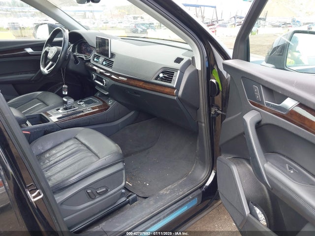 2019 AUDI Q5 WA1BNAFY1K2034656 Photo 4