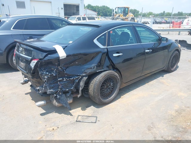 1N4AL3AP5GC251104 Nissan 2016