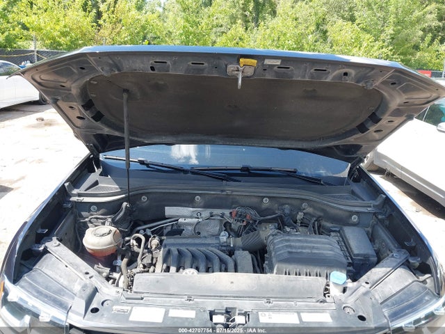 1V2MR2CA5JC594574 Volkswagen fsi