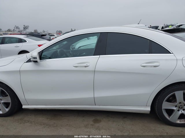Mercedes-Benz m270 2019 WDDSJ4EB1KN758318 Image 14