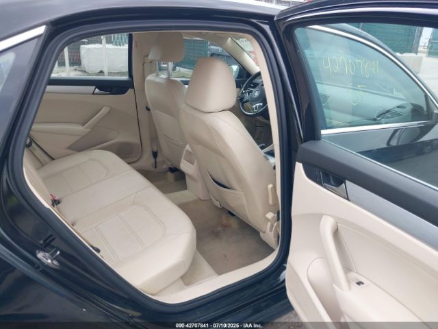 2012 VOLKSWAGEN PASSAT 1VWBP7A35CC051838 Photo 7