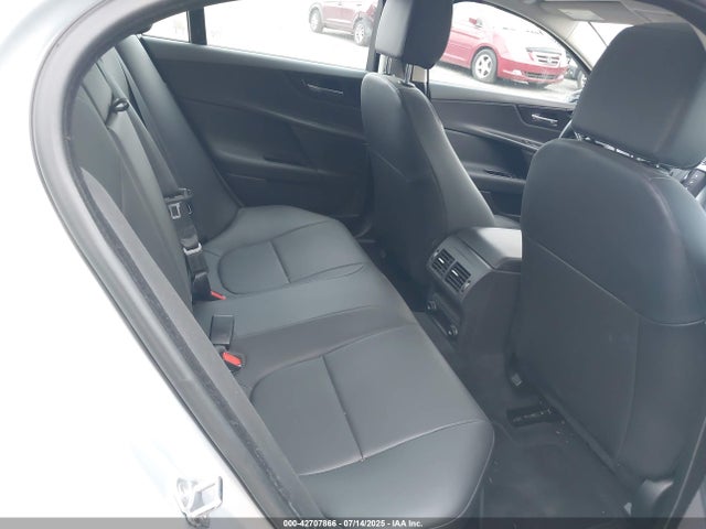 SAJAJ4BV5HA959192 Jaguar s/c lev3 sulev30