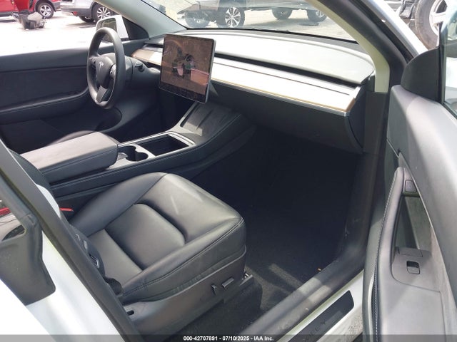 2022 TESLA MODEL Y 7SAYGAEE9NF429450 Photo 4