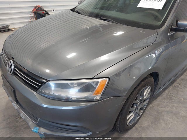 Volkswagen 2014 2014 3VWLL7AJ9EM374323 Image 6