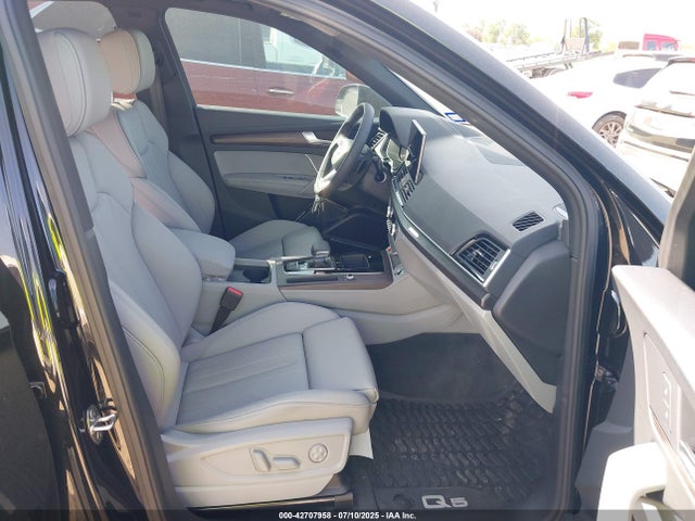 Audi 55 tfsi 2025 WA1E2AFY9S2040596 Image 5