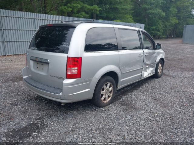 2009 CHRYSLER TOWN & COUNTRY 2A8HR541X9R633853 Photo 3
