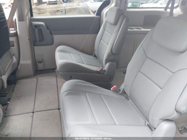 2009 CHRYSLER TOWN & COUNTRY 2A8HR541X9R633853 Photo 7