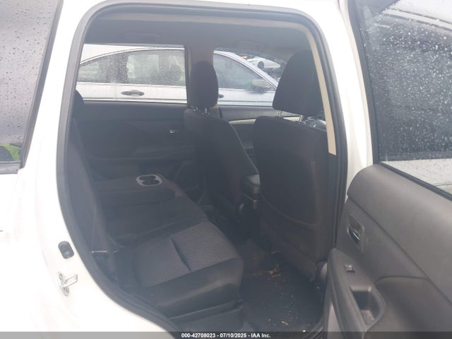 Mitsubishi mivec 2014 JA4AD2A39EZ006924 Image 8