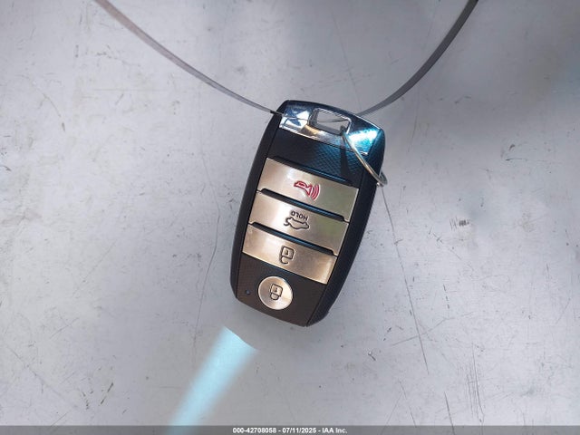 5XXGU4L31GG050494 KIA t-gdi theta ii