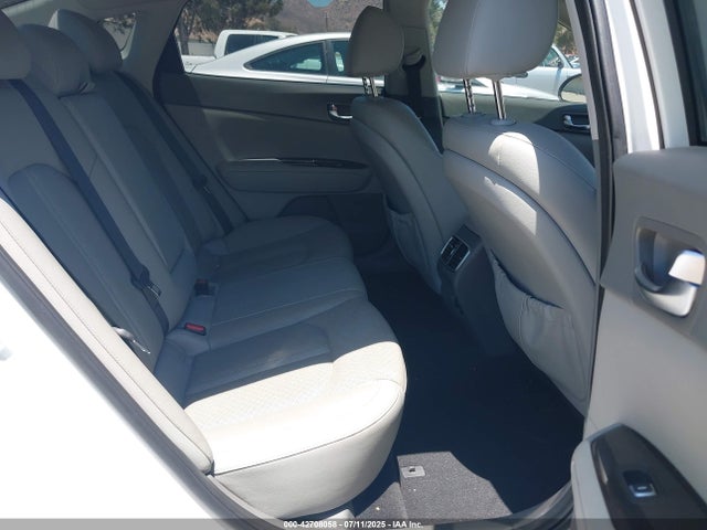 5XXGU4L31GG050494 KIA t-gdi theta ii