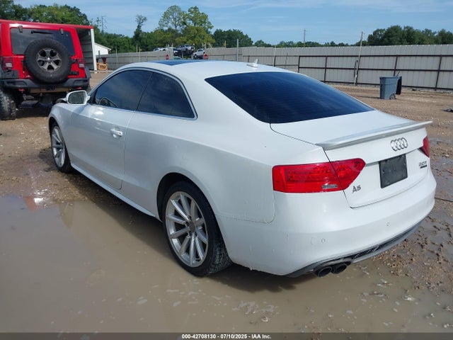2016 AUDI A5 WAUM2AFR2GA001739 Photo 2