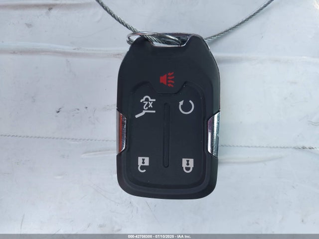 3GKALPEV7NL228083 GMC lyx