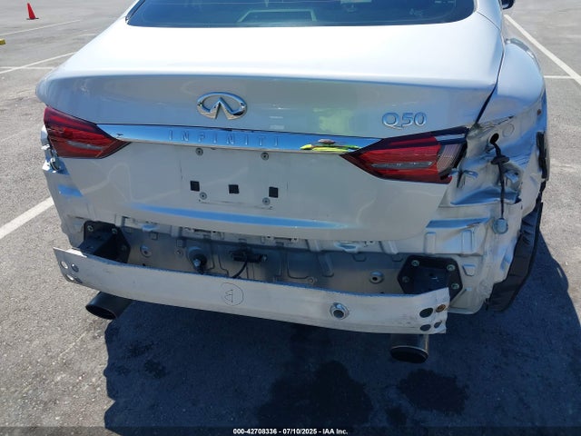 JN1EV7AP6JM352203 Infiniti 2018