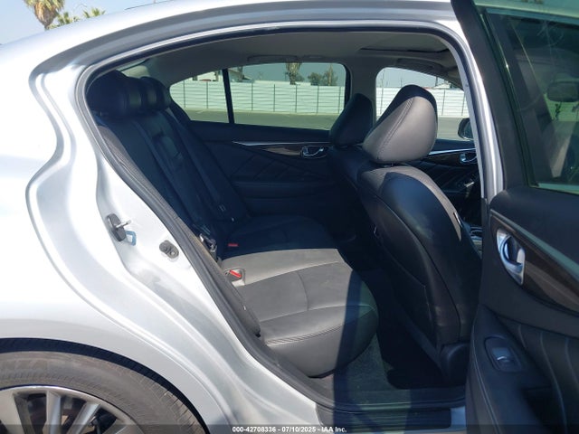 JN1EV7AP6JM352203 Infiniti 2018