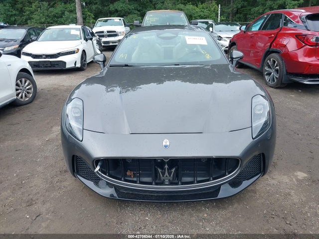 Maserati Granturismo 2024 ZAMBMVBB2RX432680 Image 12