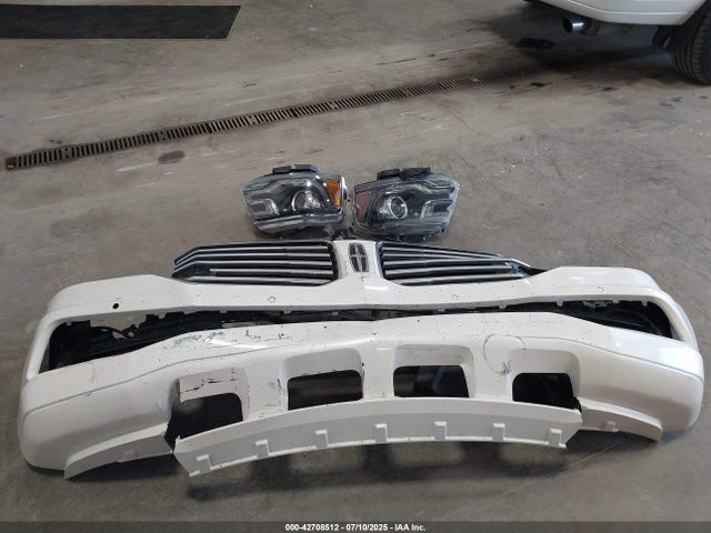 5LMJJ2JT3GEL03379 Lincoln gtdi