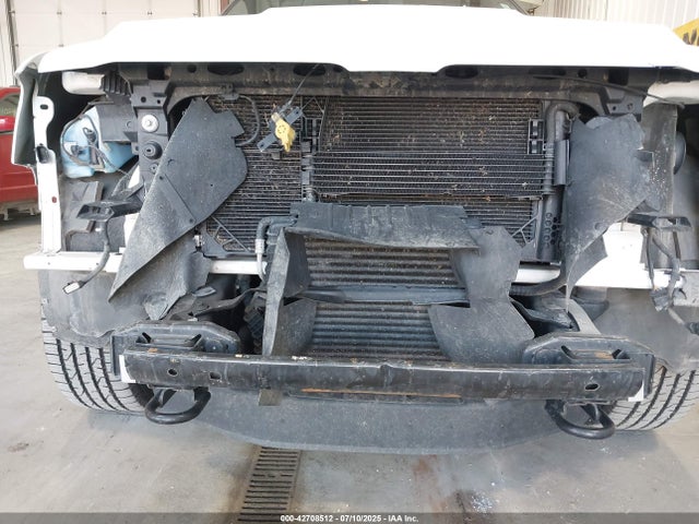 5LMJJ2JT3GEL03379 Lincoln gtdi